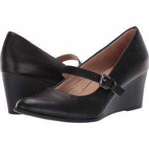 IMPECCABLE - BRAND NEW - Naturalizer - SOUL GOLDIE